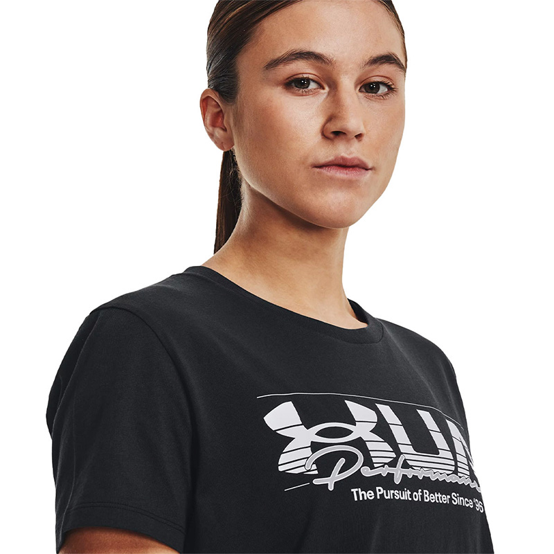 Under Armour Vintage Performance Kadın Kısa Kollu T-Shirt Siyah